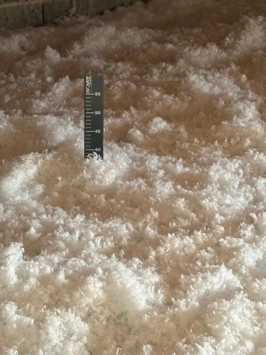 Contrôle de l'épaisseur d'isolant pour optimiser le confort thermique